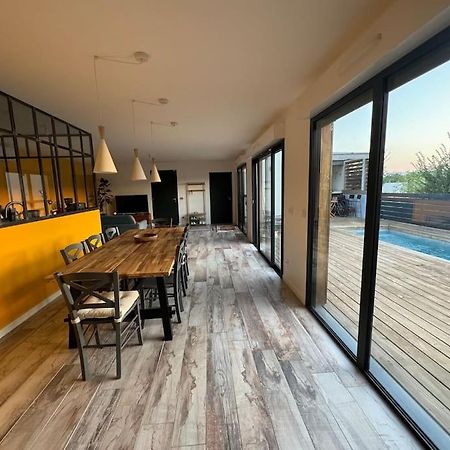 Luxury Villa With Pool And View جوبيجنياك المظهر الخارجي الصورة
