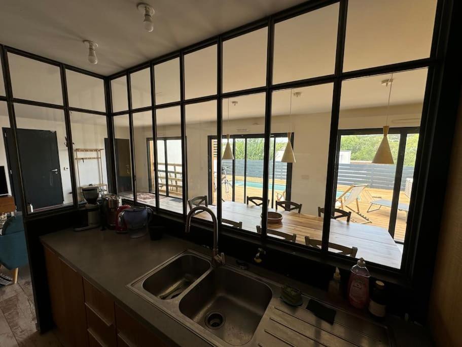 Luxury Villa With Pool And View جوبيجنياك المظهر الخارجي الصورة