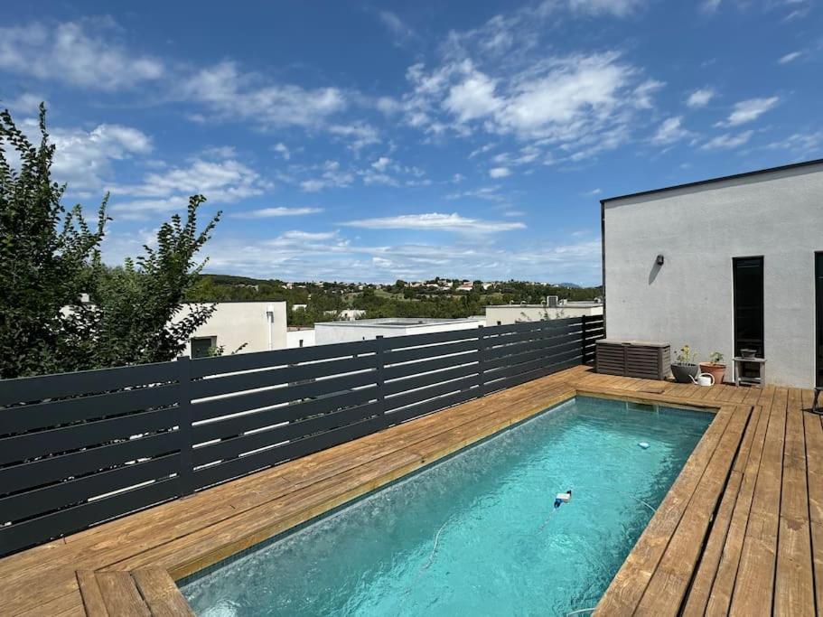 Luxury Villa With Pool And View جوبيجنياك المظهر الخارجي الصورة